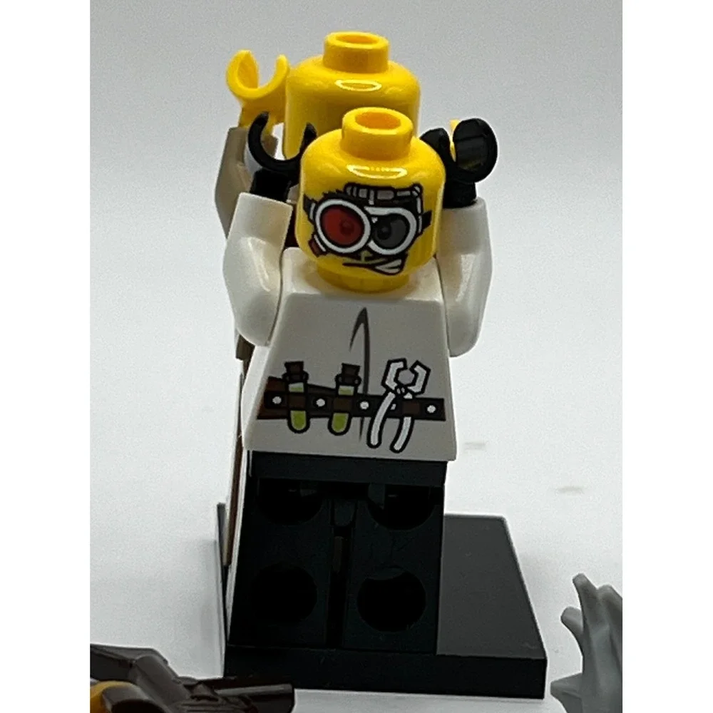 LEGO Monster Fighters The Crazy Scientist and His Monster 9466 100% Complete